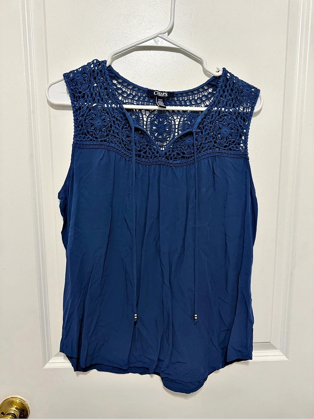 Chaps Crochet Yoke Blue Size Large Like New
